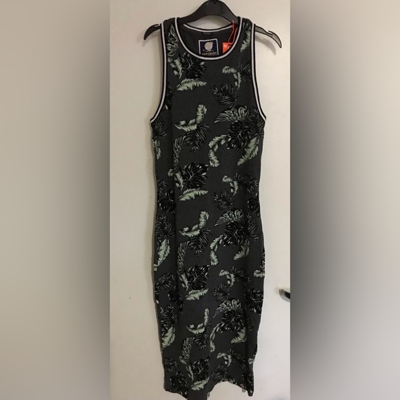 Dress - Picture 3 of 7